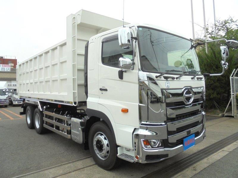 日野 プロフィア 2DG-FS1AJE(6x4)の写真2