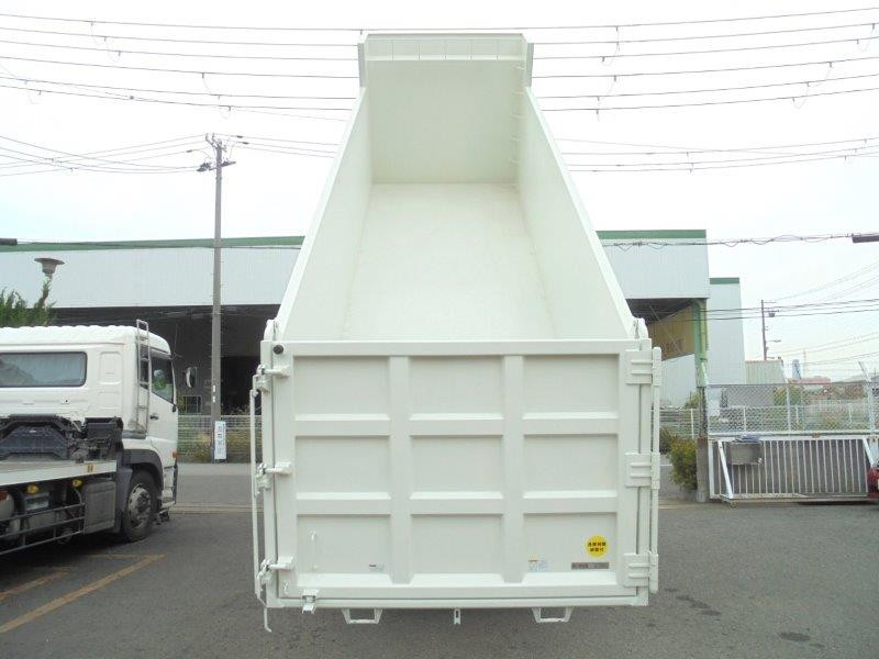 日野 プロフィア 2DG-FS1AJE(6x4)の写真10