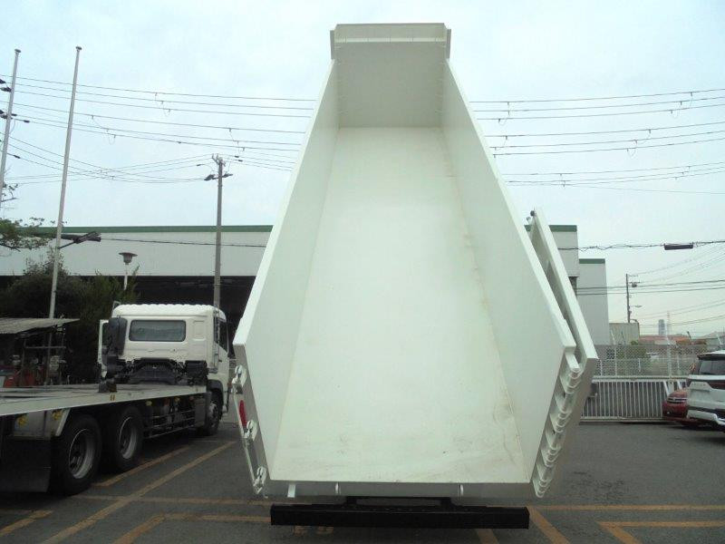 日野 プロフィア 2DG-FS1AHE(6x4)の写真9