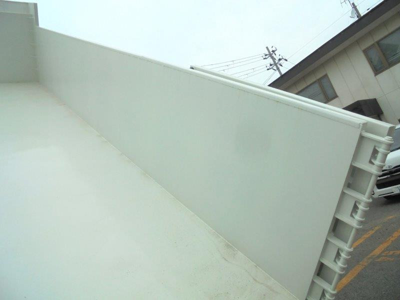 日野 プロフィア 2DG-FS1AHE(6x4)の写真12