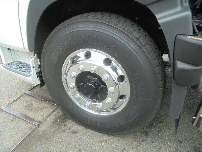 日野 プロフィア 2DG-FS1AHE(6x4)の写真22