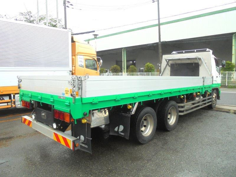 三菱 ファイター 2DG-FQ62F(6x4)の写真3