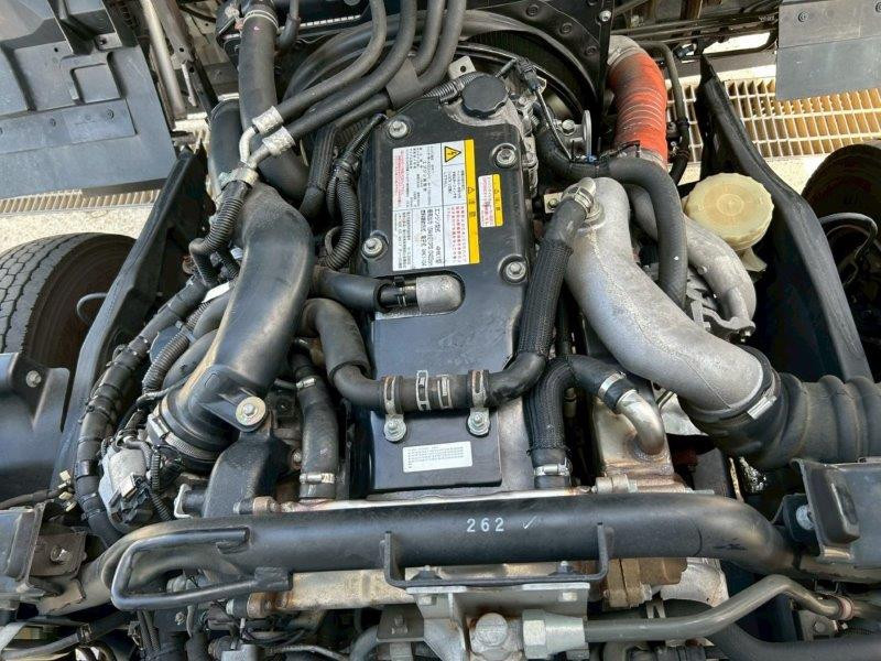 いすゞ フォワード 2PG-FRR90T2(2WD)の写真23