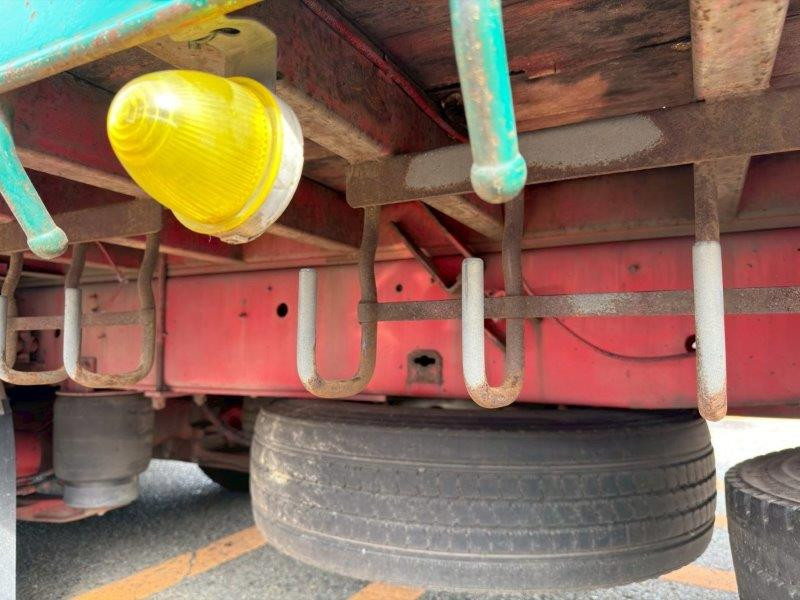 日野 プロフィア QKG-FQ1EWBG(6x4)の写真7