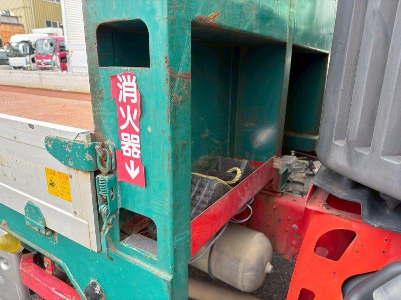 日野 プロフィア QKG-FQ1EWBG(6x4)の写真14