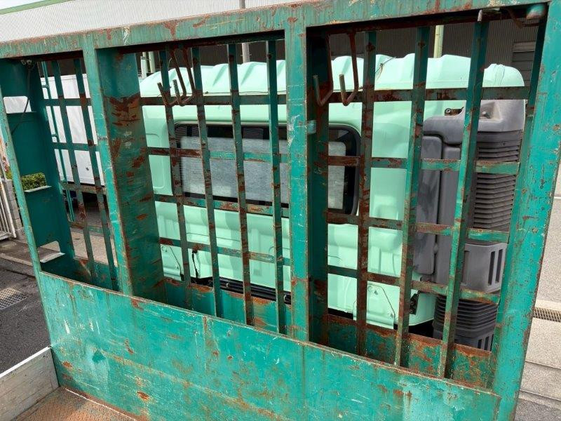 日野 プロフィア QKG-FQ1EWBG(6x4)の写真16