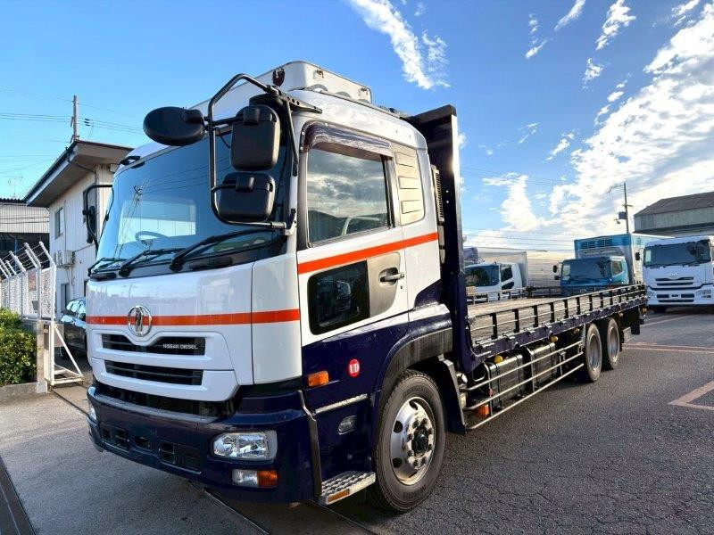 ＵＤ クオン ADG-CX4YL(6x4)の写真1