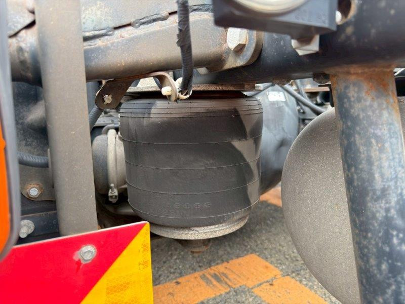 いすゞ ギガ QKG-EXD52BDの写真6