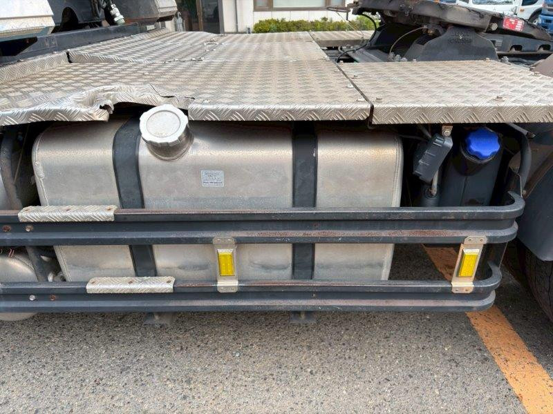 いすゞ ギガ QKG-EXD52BDの写真10