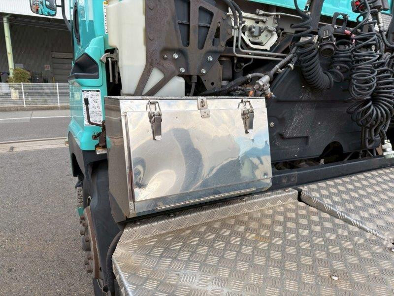 いすゞ ギガ QKG-EXD52BDの写真11