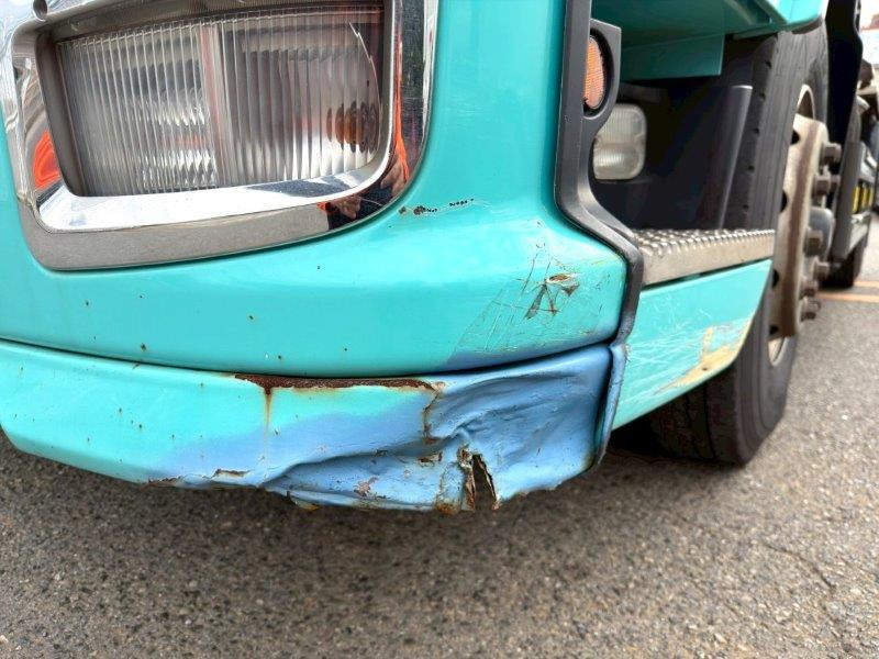 いすゞ ギガ QKG-EXD52BDの写真14