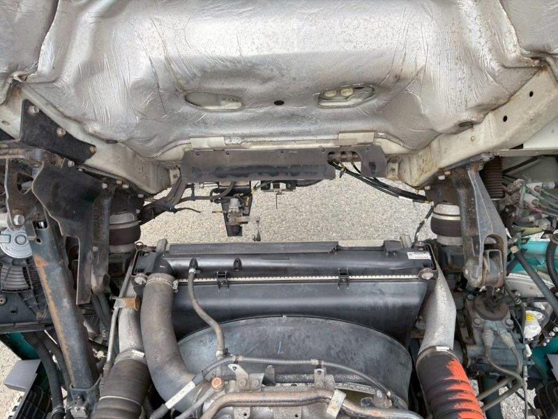 いすゞ ギガ QKG-EXD52BDの写真19