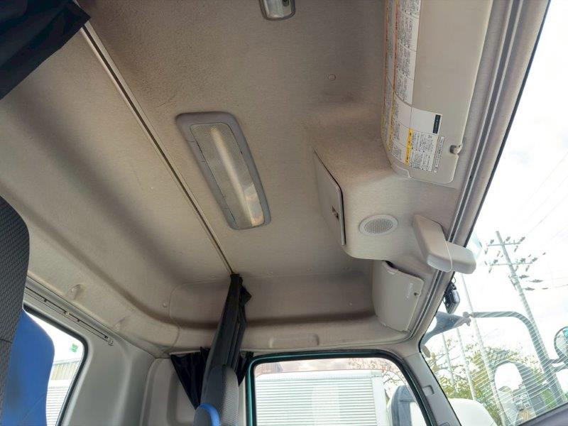 いすゞ ギガ QKG-EXD52BDの写真20