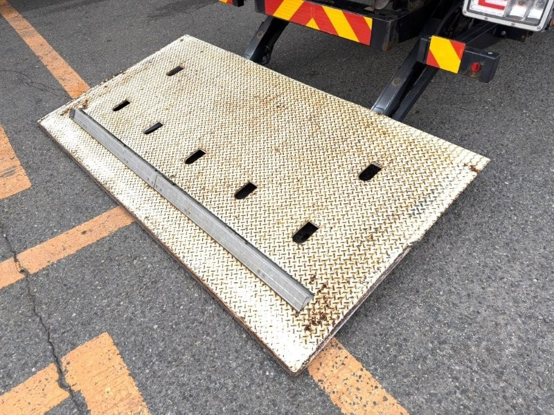 日野 レンジャー 2KG-FD2ABAの写真6