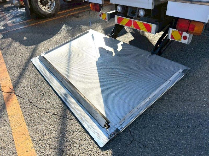 日野 レンジャー TKG-FD9JLAAの写真6