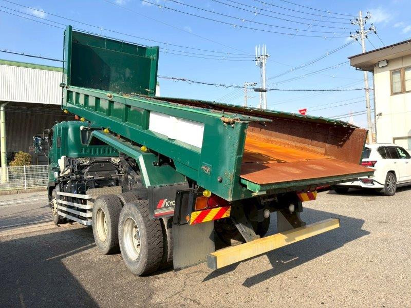 いすゞ ギガ 2PG-CYZ77CM(8x4)の写真8