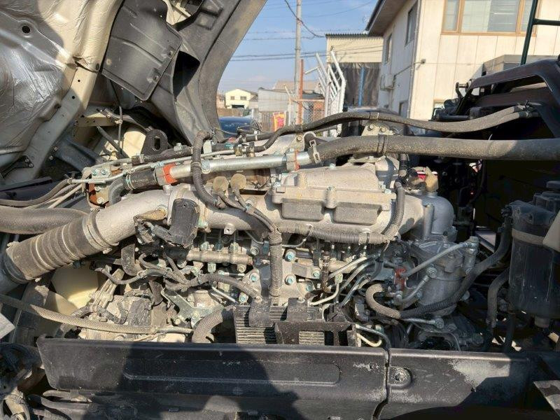 いすゞ ギガ 2PG-CYZ77CM(8x4)の写真20