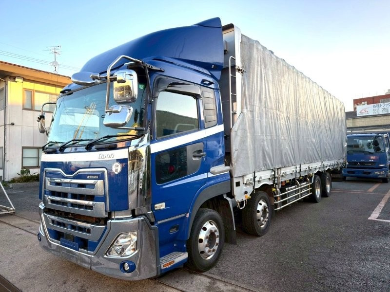 ＵＤ クオン 2PG-CG5CA(8x4)の写真1