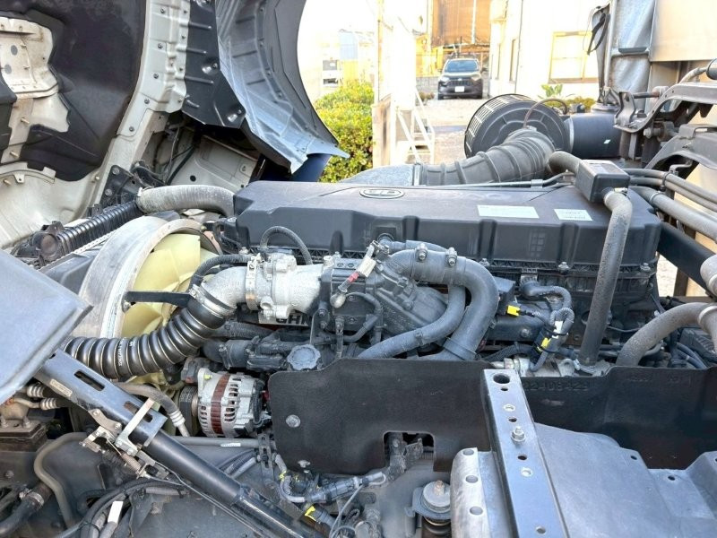 ＵＤ クオン 2PG-CG5CA(8x4)の写真30