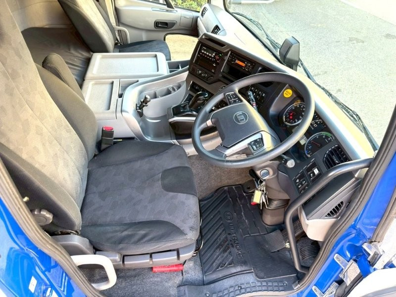 ＵＤ クオン 2PG-CG5CA(8x4)の写真36