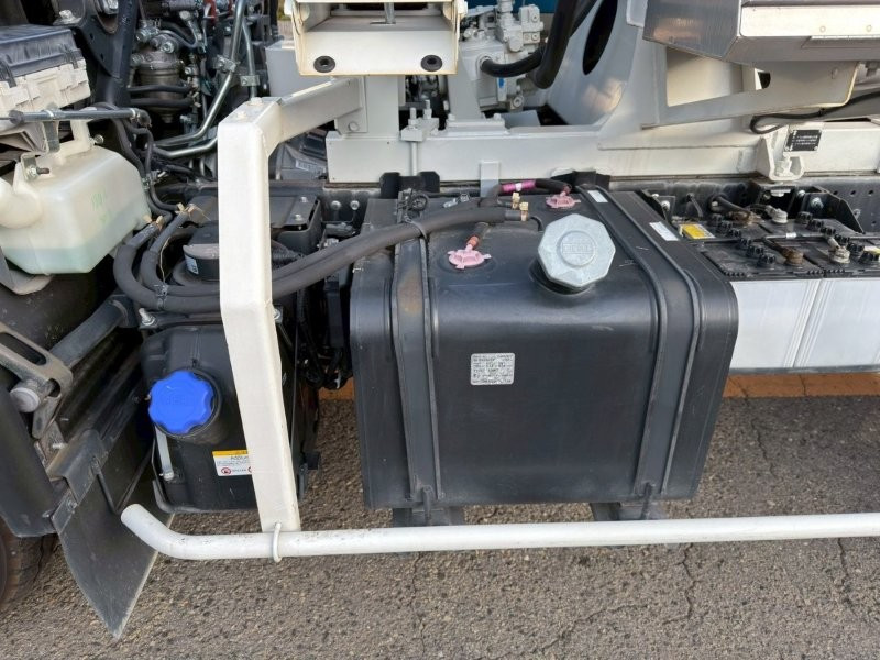 いすゞ フォワード 2PG-FRR90S2の写真18