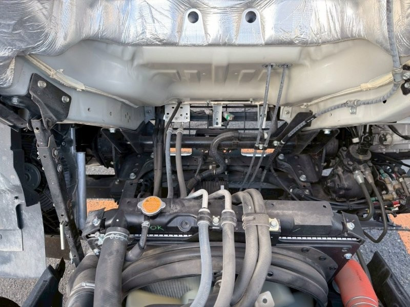 いすゞ フォワード 2PG-FRR90S2の写真22