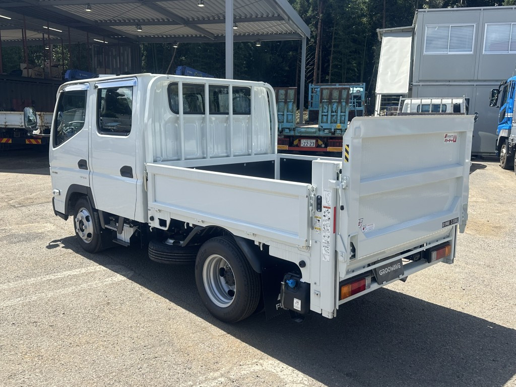 三菱 キャンター 2RG-FBA20(2WD)の写真4