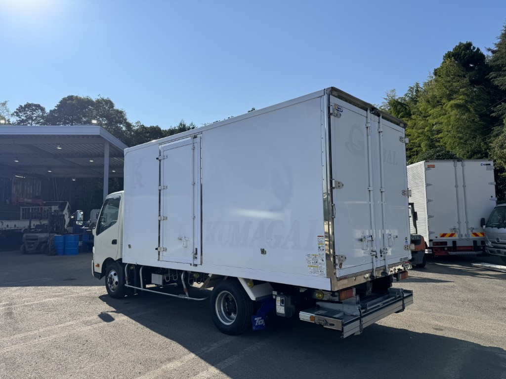 日野 デュトロ 2RG-XZU712M(2WD)の写真4