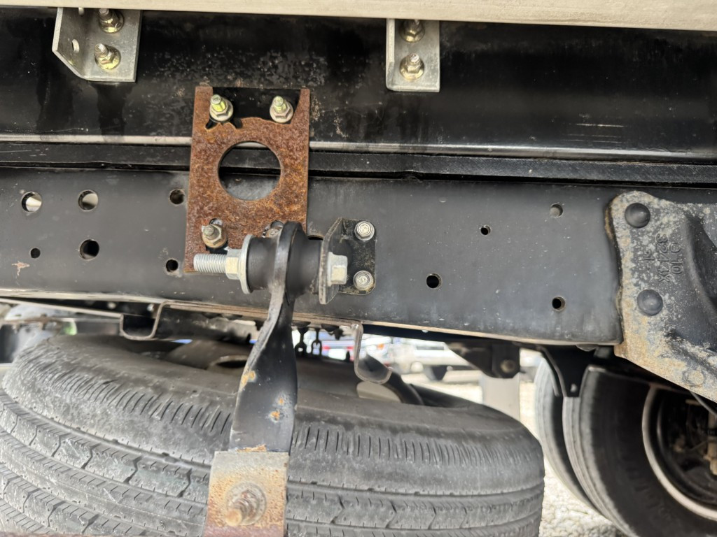 いすゞ エルフ PB-NPR81AN(2WD)の写真22