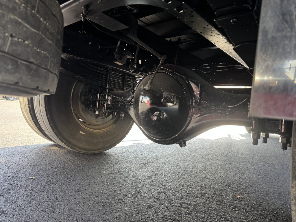 いすゞ フォワード 2RG-FRR90S2(2WD)の写真20