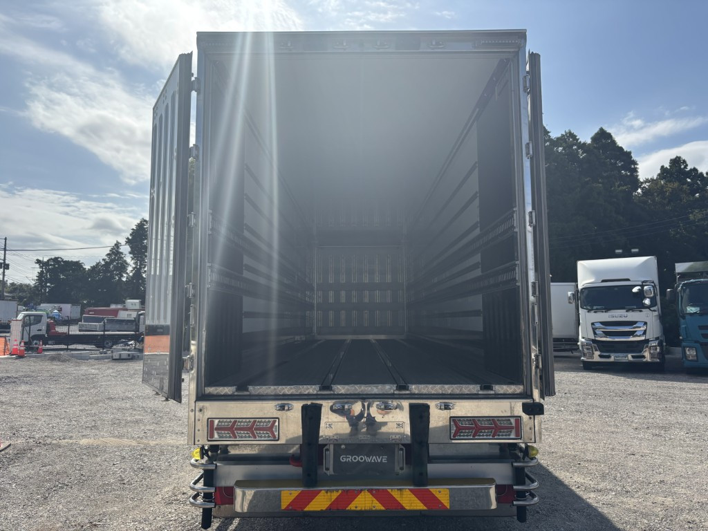 日野 プロフィア 2DG-FW1AHJ(8x4)の写真10