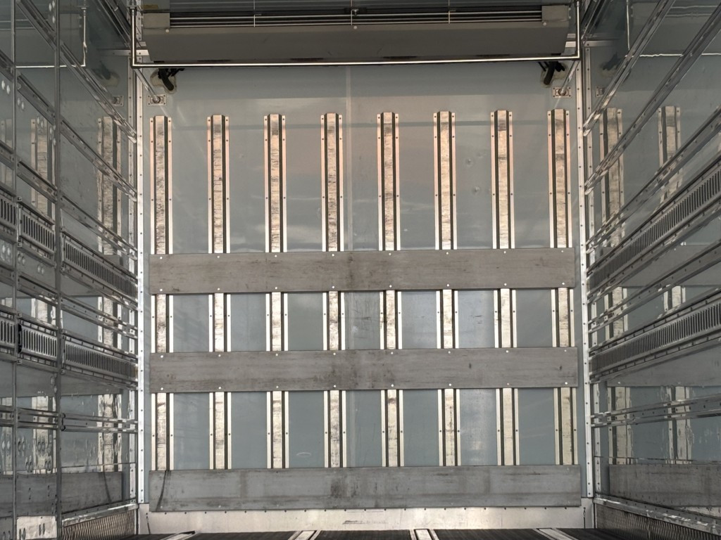 日野 プロフィア 2DG-FW1AHJ(8x4)の写真15