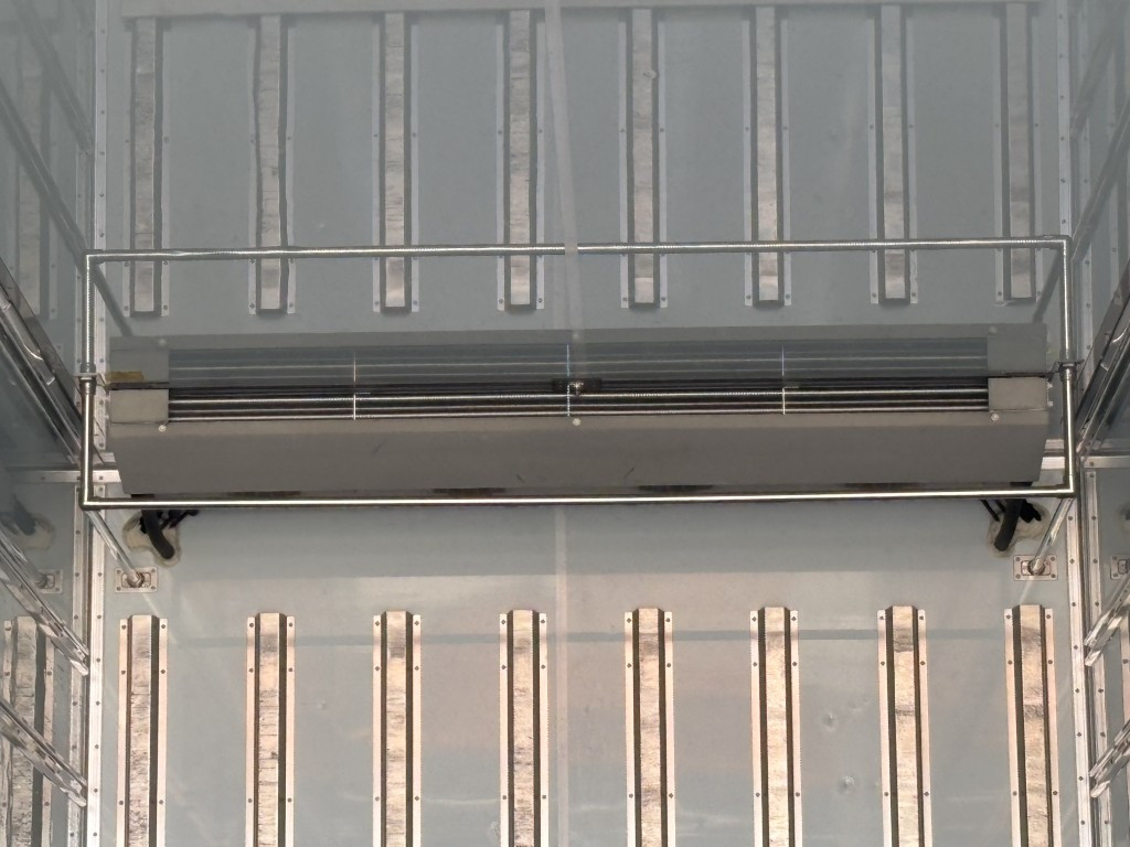 日野 プロフィア 2DG-FW1AHJ(8x4)の写真16