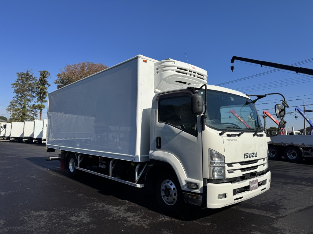 いすゞ フォワード 2PG-FRR90T2(未入力/関係無)の写真2