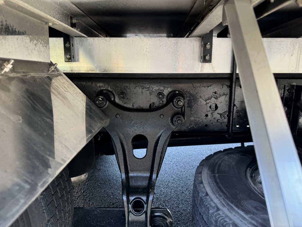 いすゞ フォワード 2PG-FRR90T2(未入力/関係無)の写真26