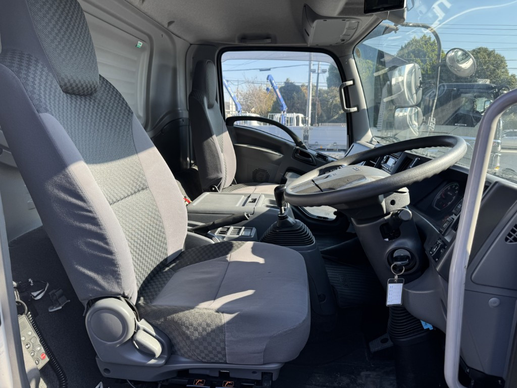 いすゞ フォワード 2PG-FRR90T2(未入力/関係無)の写真30