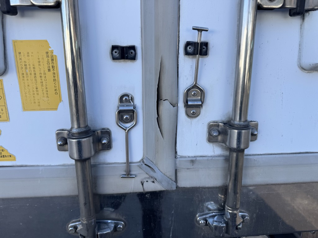 いすゞ フォワード 2PG-FRR90T2(未入力/関係無)の写真49