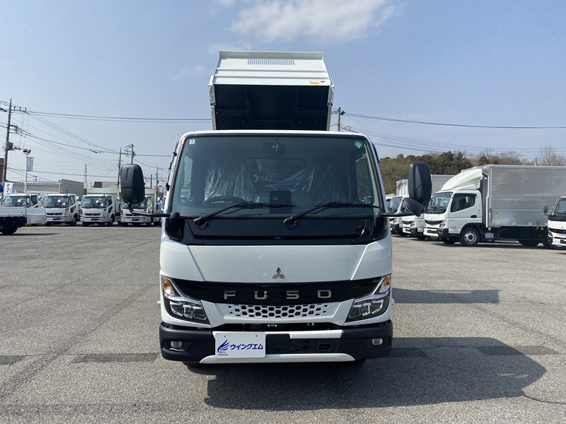 三菱 キャンター 2RG-FBA30(2WD)の写真2