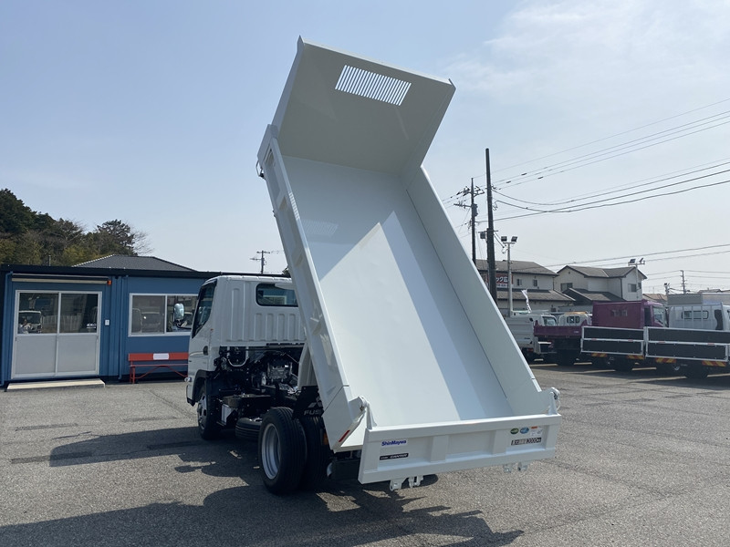 三菱 キャンター 2RG-FBA30(2WD)の写真7