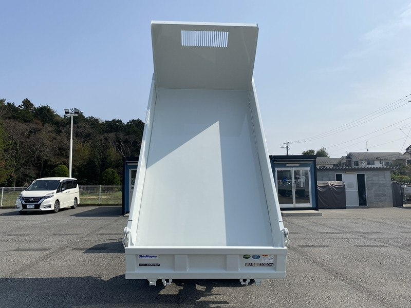 三菱 キャンター 2RG-FBA30(2WD)の写真8