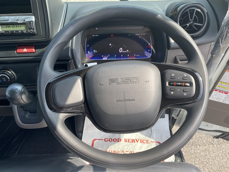 三菱 キャンター 2RG-FBA30(2WD)の写真17