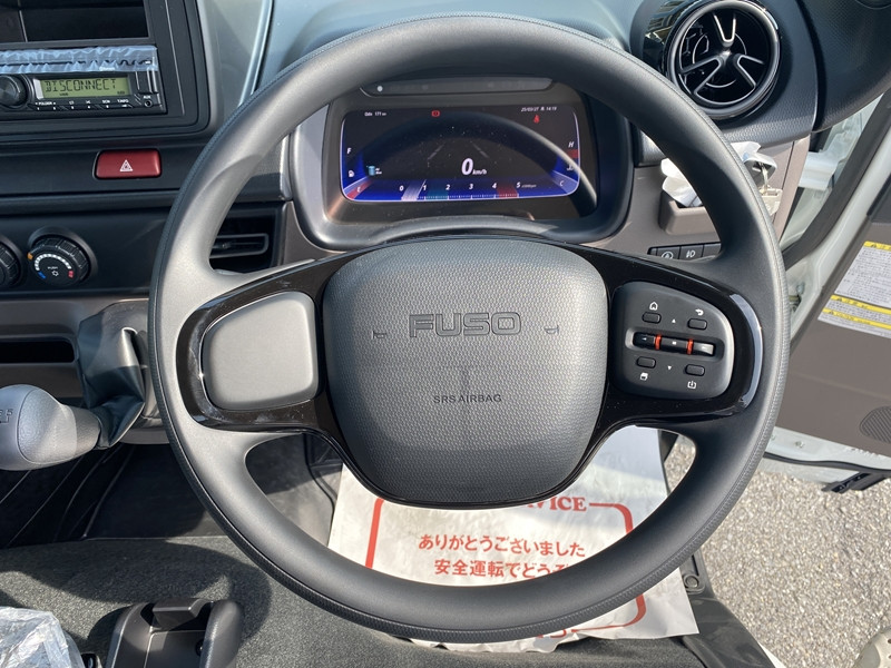 三菱 キャンター 2RG-FBAV0(2WD)の写真16