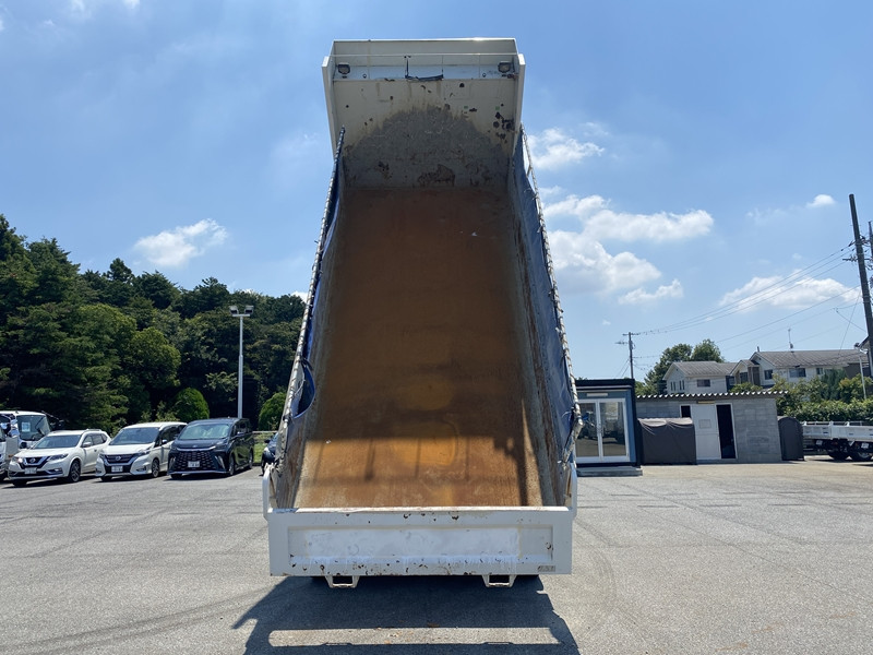 いすゞ ギガ QKG-CXZ77AT(未入力/関係無)の写真8