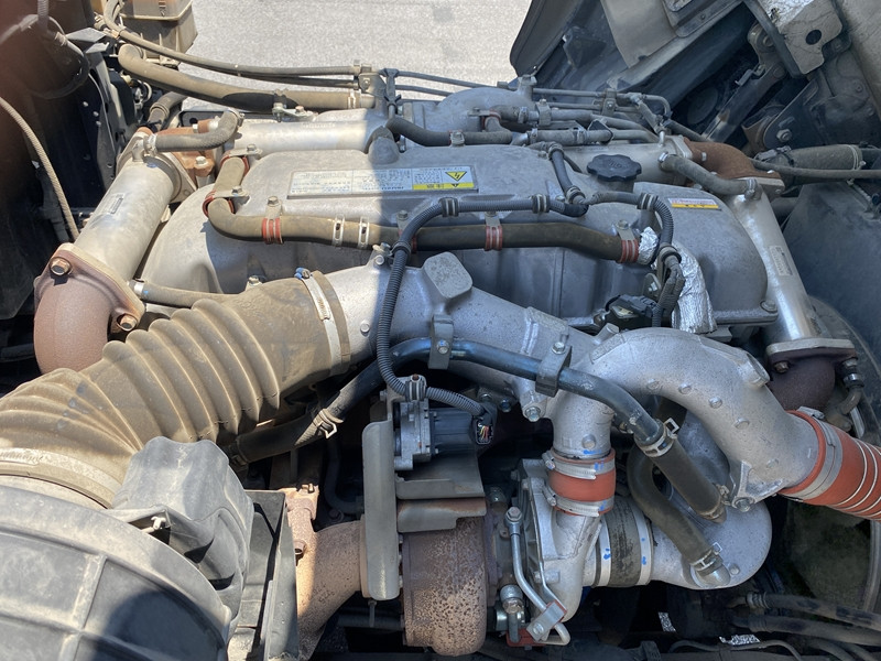 いすゞ ギガ QKG-CXZ77AT(未入力/関係無)の写真12