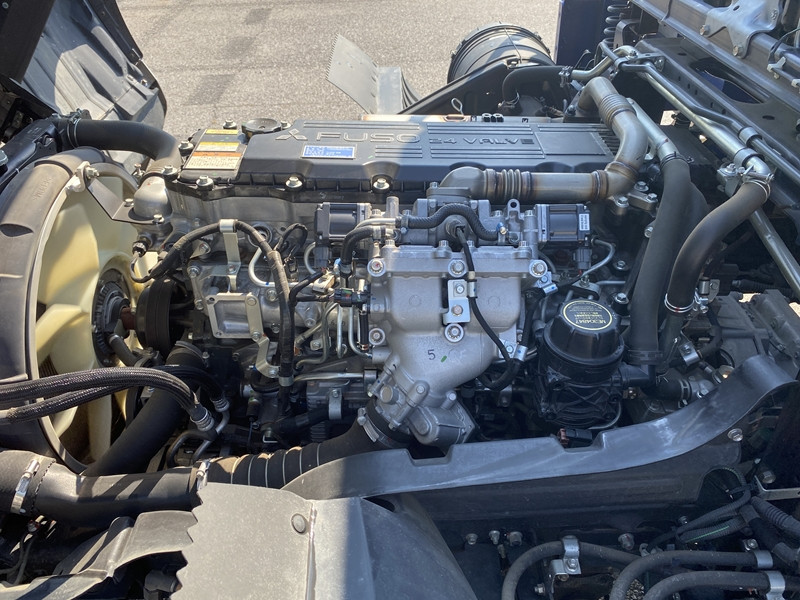 三菱 ファイター 2KG-FK62FY(2WD)の写真11