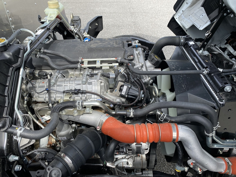 三菱 キャンター 2PG-FEB80(2WD)の写真13