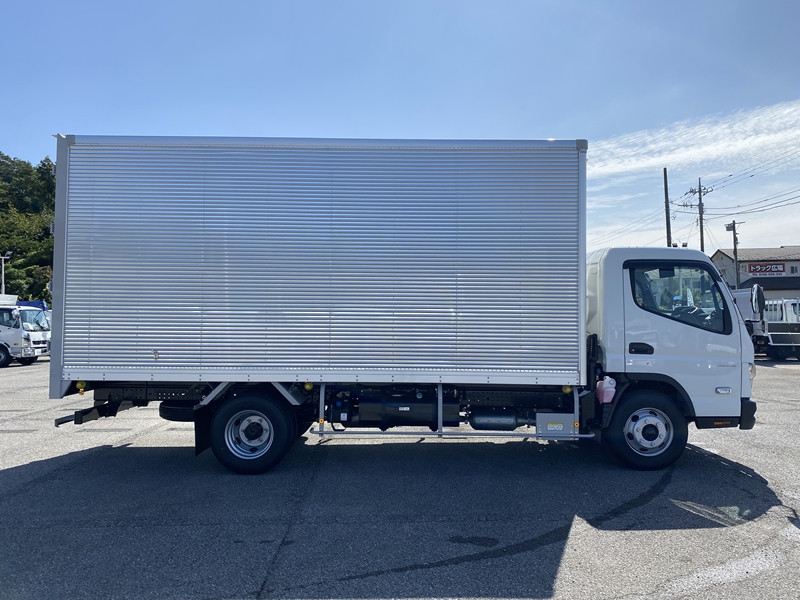三菱 キャンター 2PG-FEB80(2WD)の写真5