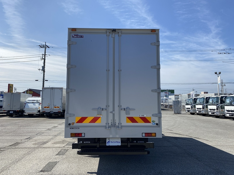 三菱 キャンター 2PG-FEB80(2WD)の写真8