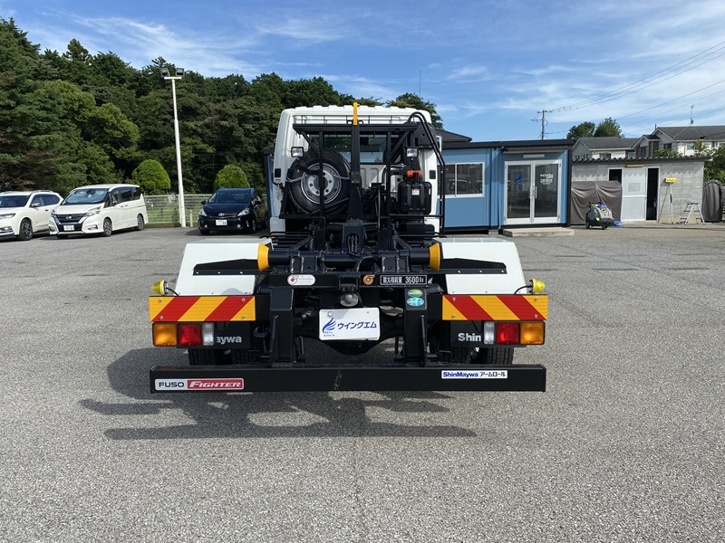 三菱 ファイター 2KG-FK62F(2WD)の写真8