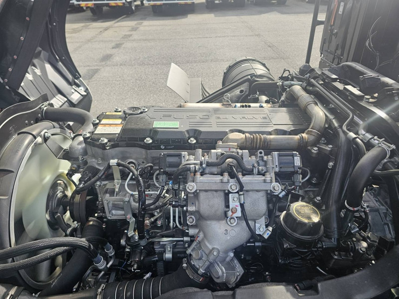 三菱 ファイター 2KG-FK62F(2WD)の写真12